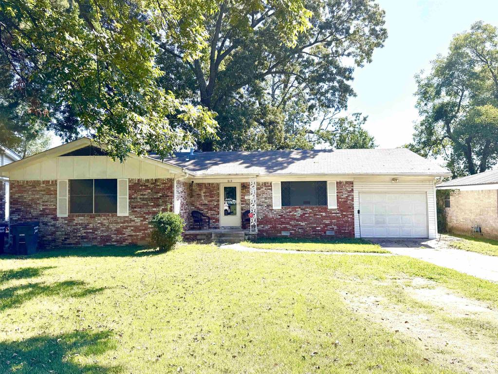 813 N Gray Street, Jacksonville, AR 72076