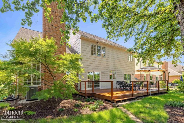 21473 Goethe Street, Grosse Pointe Woods, MI 48236