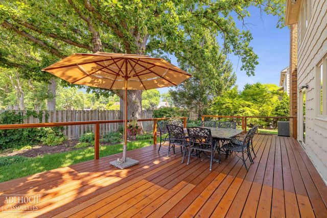 21473 Goethe Street, Grosse Pointe Woods, MI 48236