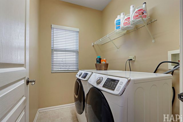 430 Tuscany Drive, Algonquin, IL 60102