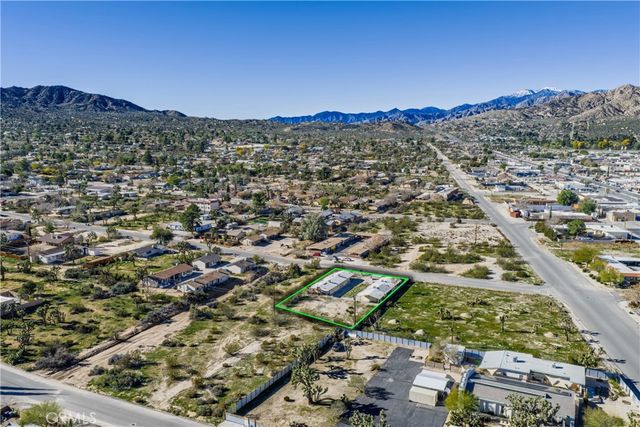 7389 Bannock Trail, Yucca Valley, CA 92284