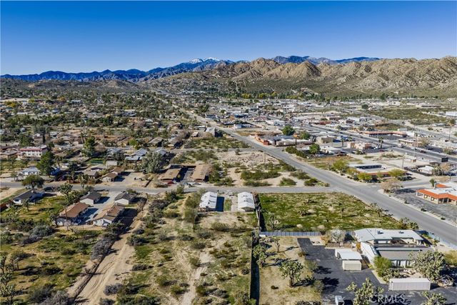 7389 Bannock Trail, Yucca Valley, CA 92284