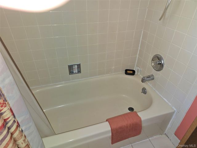 92 Hawthorne Street, Mastic, NY 11950