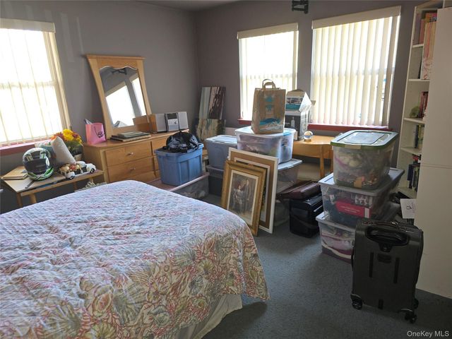 92 Hawthorne Street, Mastic, NY 11950