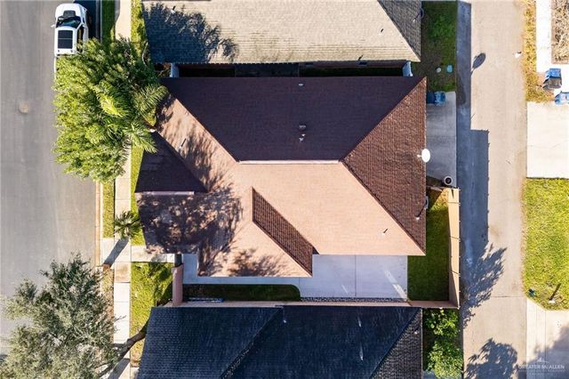 424 Canary Avenue, Mcallen, TX 78504