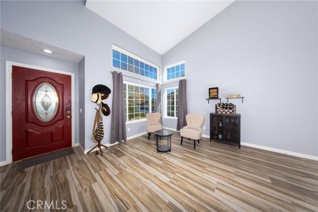 39749 Almansa Court, Murrieta, CA 92562