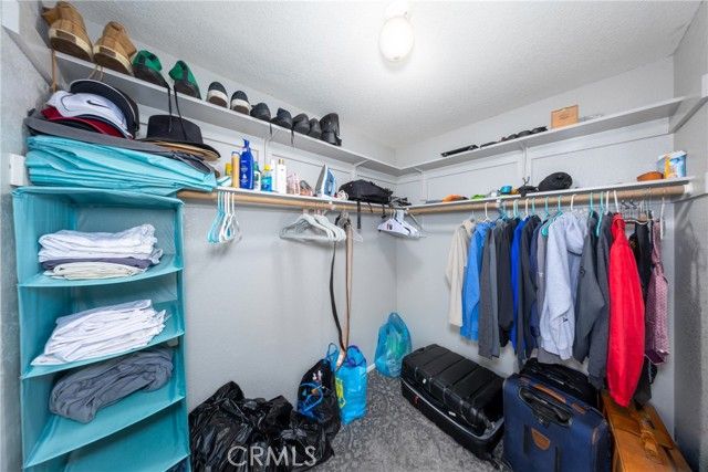 39749 Almansa Court, Murrieta, CA 92562