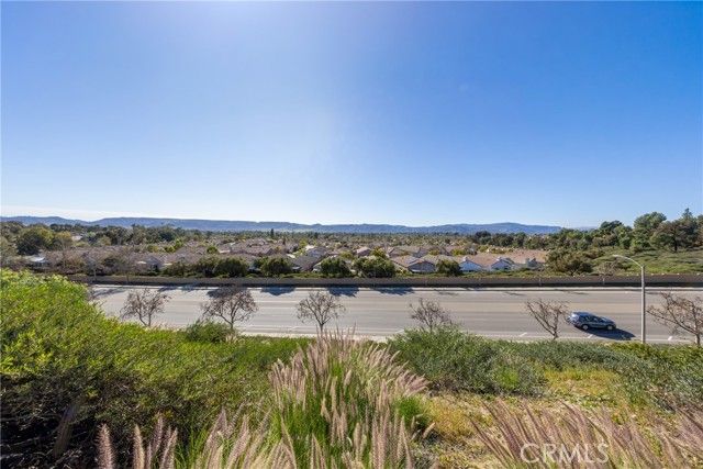 39749 Almansa Court, Murrieta, CA 92562