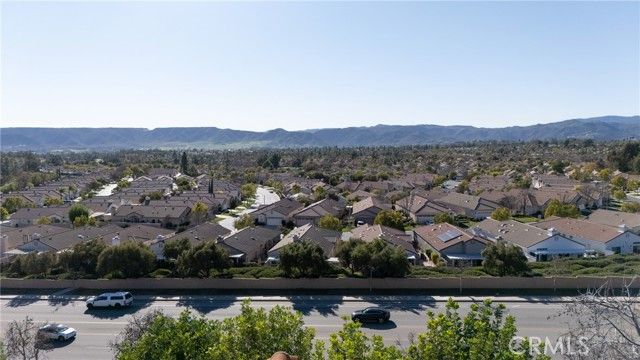39749 Almansa Court, Murrieta, CA 92562