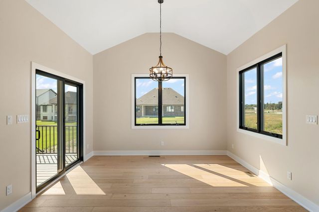 9701 Sweetspire Avenue, St. John, IN 46373