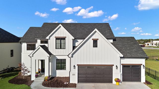 9701 Sweetspire Avenue, St. John, IN 46373