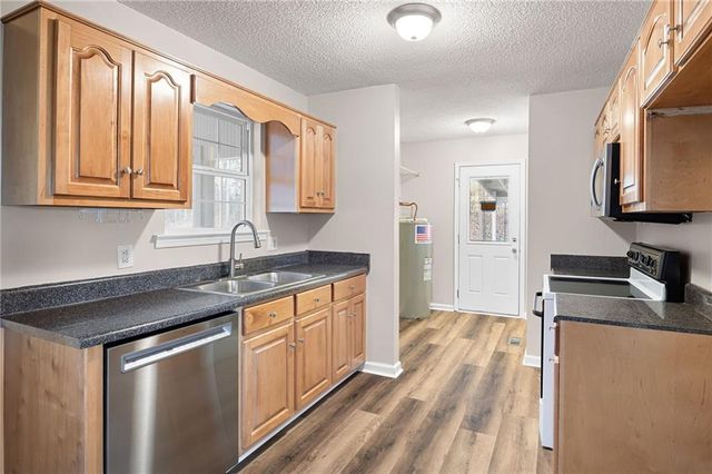 85 Old Highway 41 NW, Adairsville, GA 30103