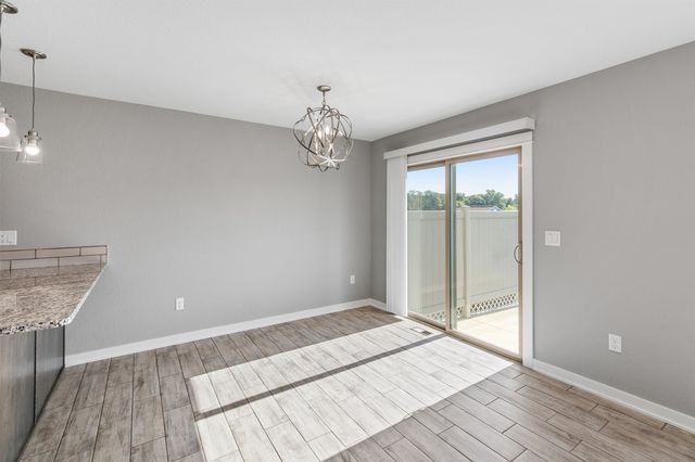 2017 NE Heritage Drive, Grimes, IA 50111