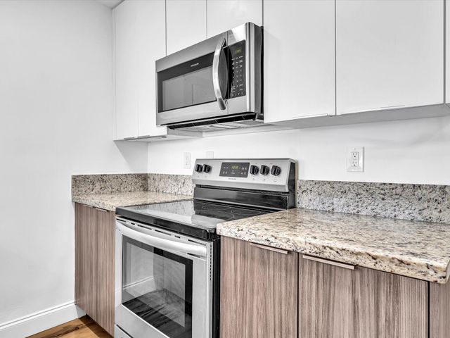 5232 NE 19th Avenue, Pompano Beach, FL 33064