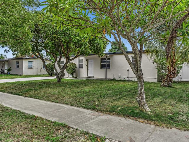 5232 NE 19th Avenue, Pompano Beach, FL 33064