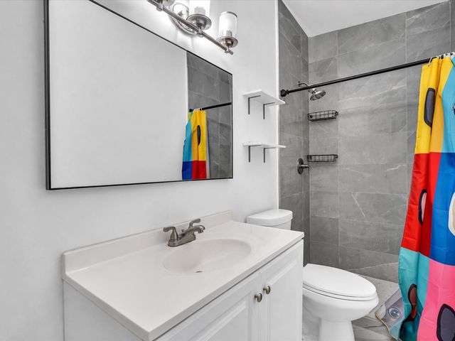 5232 NE 19th Avenue, Pompano Beach, FL 33064