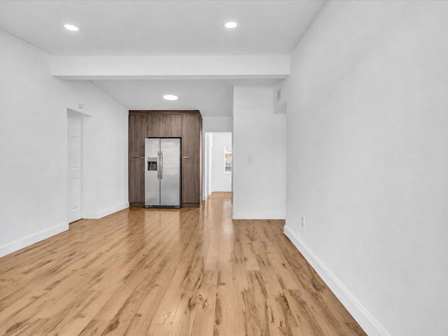 5232 NE 19th Avenue, Pompano Beach, FL 33064