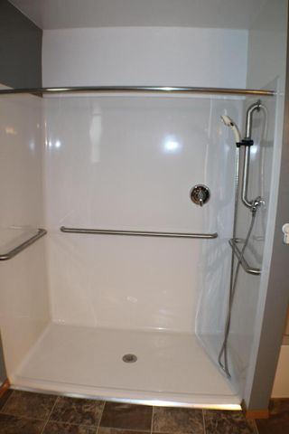 1860 Neal COURT, Green Bay, WI 54302