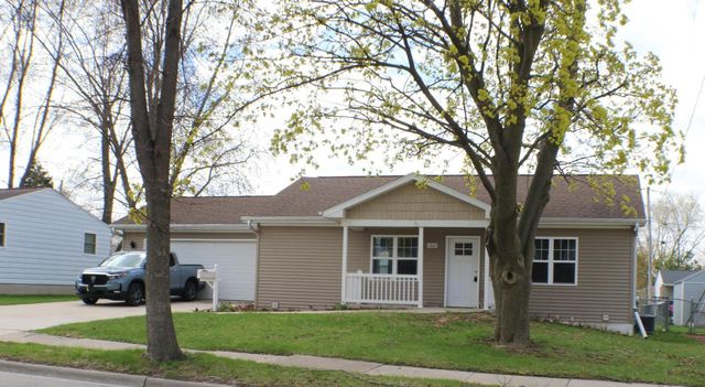 1860 Neal COURT, Green Bay, WI 54302