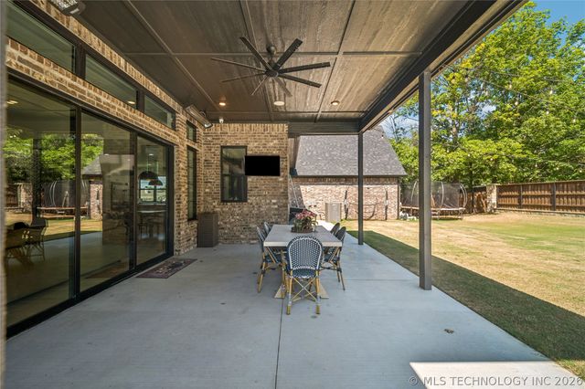 7785 Forest Lane, Tulsa, OK 74132
