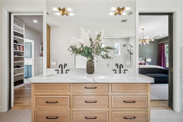 7785 Forest Lane, Tulsa, OK 74132