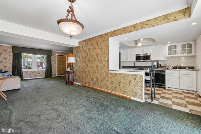 24 RITTENHOUSE CT, Willingboro, NJ 08046