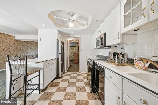 24 RITTENHOUSE CT, Willingboro, NJ 08046