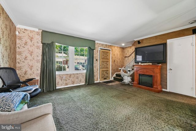 24 RITTENHOUSE CT, Willingboro, NJ 08046