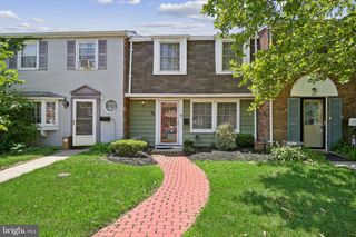 24 RITTENHOUSE CT, Willingboro, NJ 08046