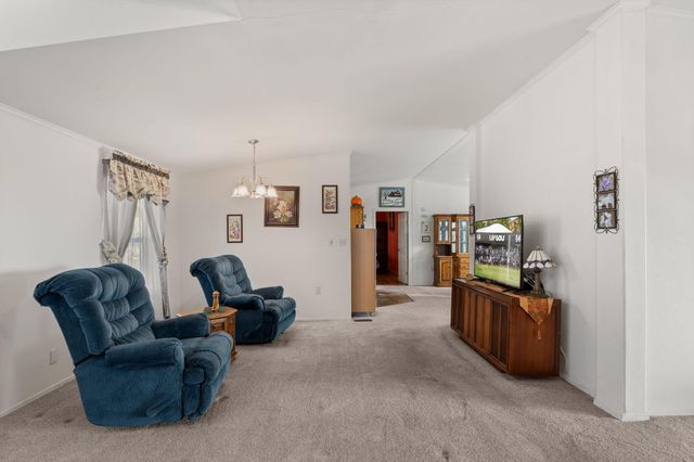 32 Cedar Hill Lane, Moriarty, NM 87035