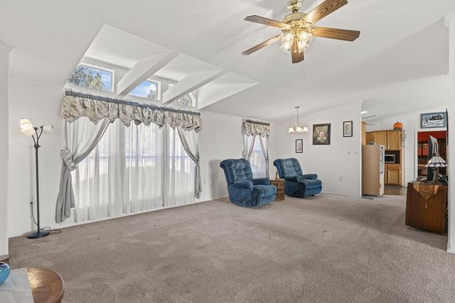 32 Cedar Hill Lane, Moriarty, NM 87035