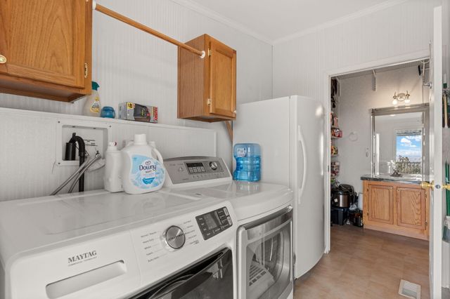 32 Cedar Hill Lane, Moriarty, NM 87035