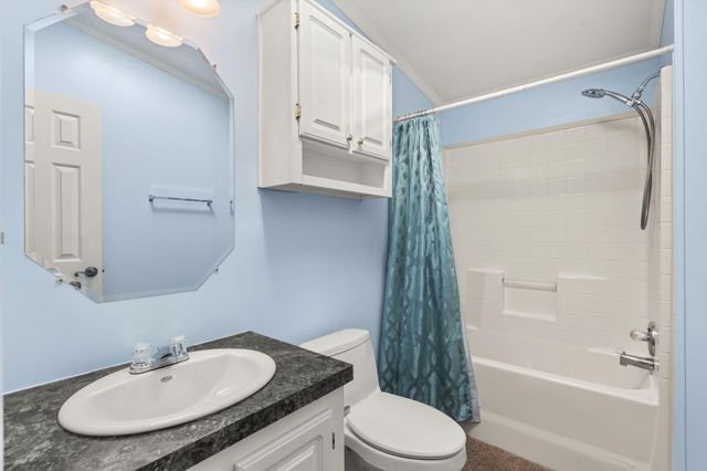 32 Cedar Hill Lane, Moriarty, NM 87035