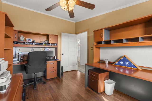 32 Cedar Hill Lane, Moriarty, NM 87035