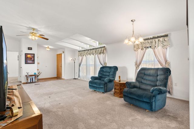 32 Cedar Hill Lane, Moriarty, NM 87035