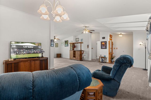 32 Cedar Hill Lane, Moriarty, NM 87035