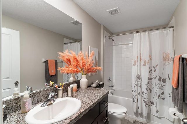 1957 FAN ALOE WAY, Ruskin, FL 33570