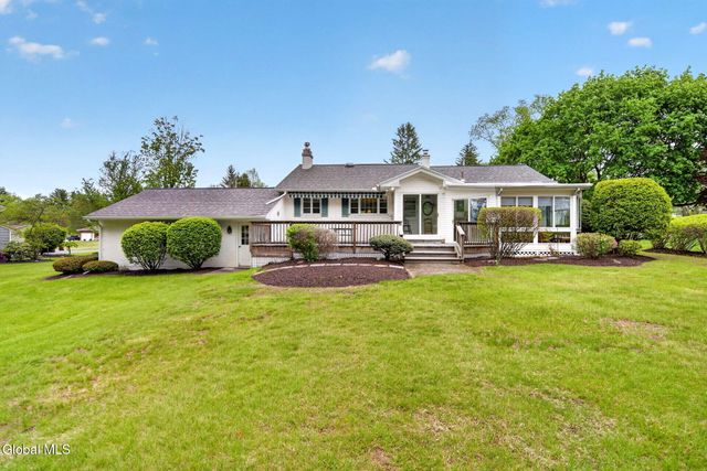 280 Lishakill Road, Colonie, NY 12309