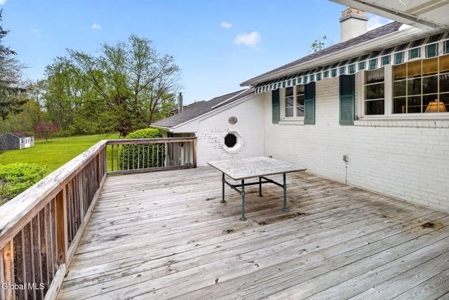 280 Lishakill Road, Colonie, NY 12309