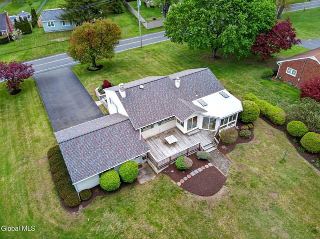 280 Lishakill Road, Colonie, NY 12309