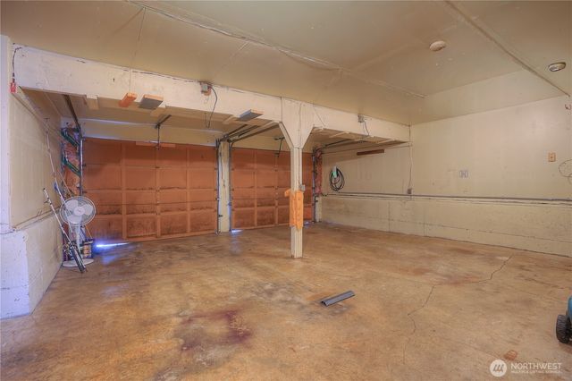 525 E 160th Street, Tacoma, WA 98445