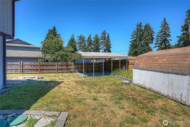 525 E 160th Street, Tacoma, WA 98445