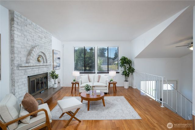 525 E 160th Street, Tacoma, WA 98445