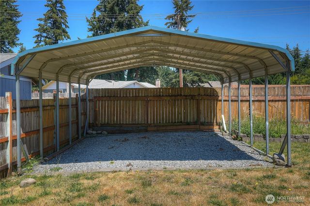 525 E 160th Street, Tacoma, WA 98445