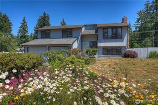 525 E 160th Street, Tacoma, WA 98445