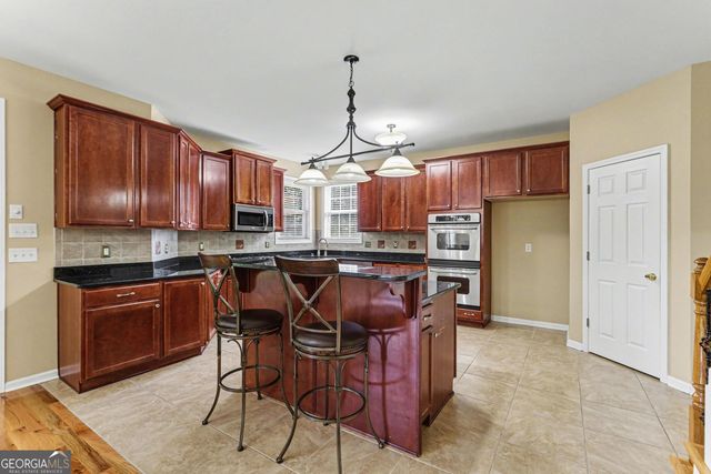 3335 Lake Valley Way, Douglasville, GA 30135