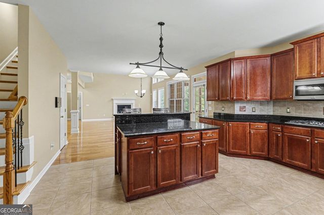 3335 Lake Valley Way, Douglasville, GA 30135