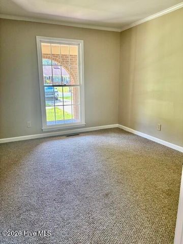 2912 Hodges Road, Kinston, NC 28504