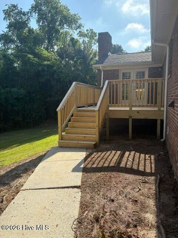 2912 Hodges Road, Kinston, NC 28504