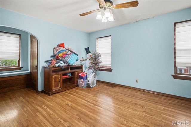 400 Royal Avenue, St Louis, MO 63135